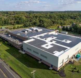 Velké technologické zařízení